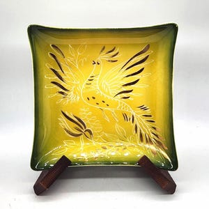 Vintage Sascha Brastoff MCM "Chi Chi Birds" quadratische Schale, kalifornische Kunstkeramik, gelbgrünes Avocado, Mid Century Keramiktablett - wie besehen