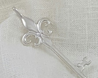 Hand Crafted Solid Sterling Silver Fleur de Lis Key Necklace Pendant