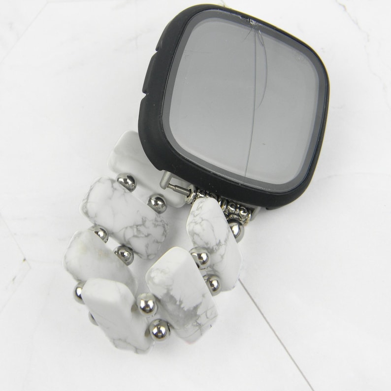 Correa de reloj inteligente Howlite blanco mate para Fitbit Versa - Versa 2, Versa 3, Versa 4, Sense imagen 2