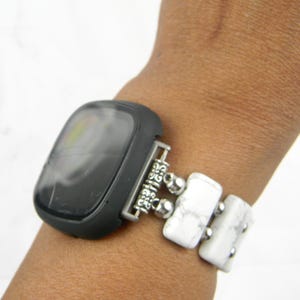 Correa de reloj inteligente Howlite blanco mate para Fitbit Versa - Versa 2, Versa 3, Versa 4, Sense imagen 6