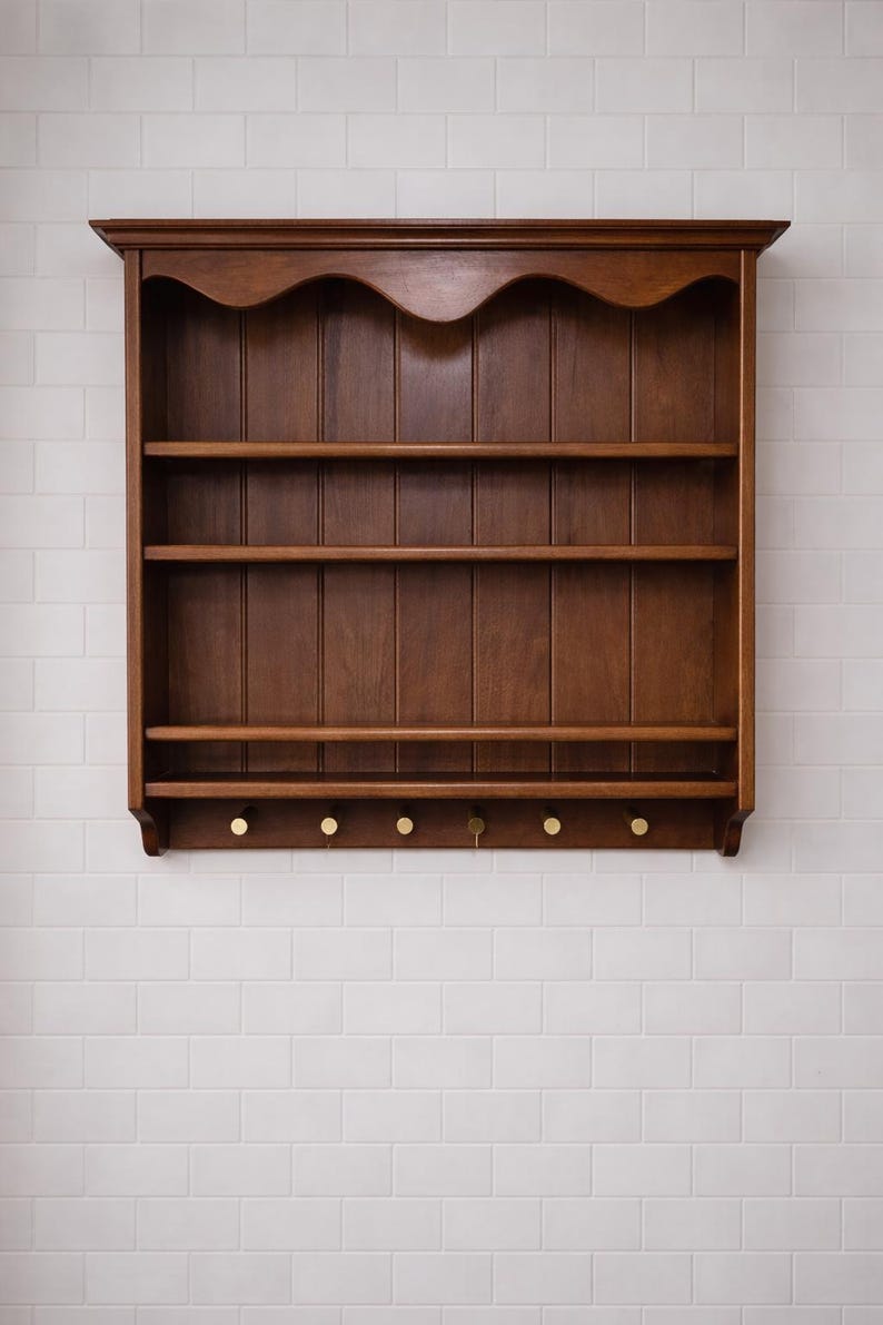 Estantería de pared estilo granja para platos y tazas, estante de madera de pino nogal oscuro, almacenamiento de cocina rústico hecho a mano imagen 6