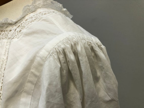 Antique Victorian/Edwardian Cotton Nightgown,  He… - image 8