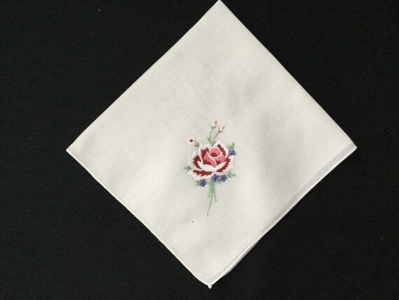 Vintage White Cotton Hankie With Embroidered Pink… - image 1