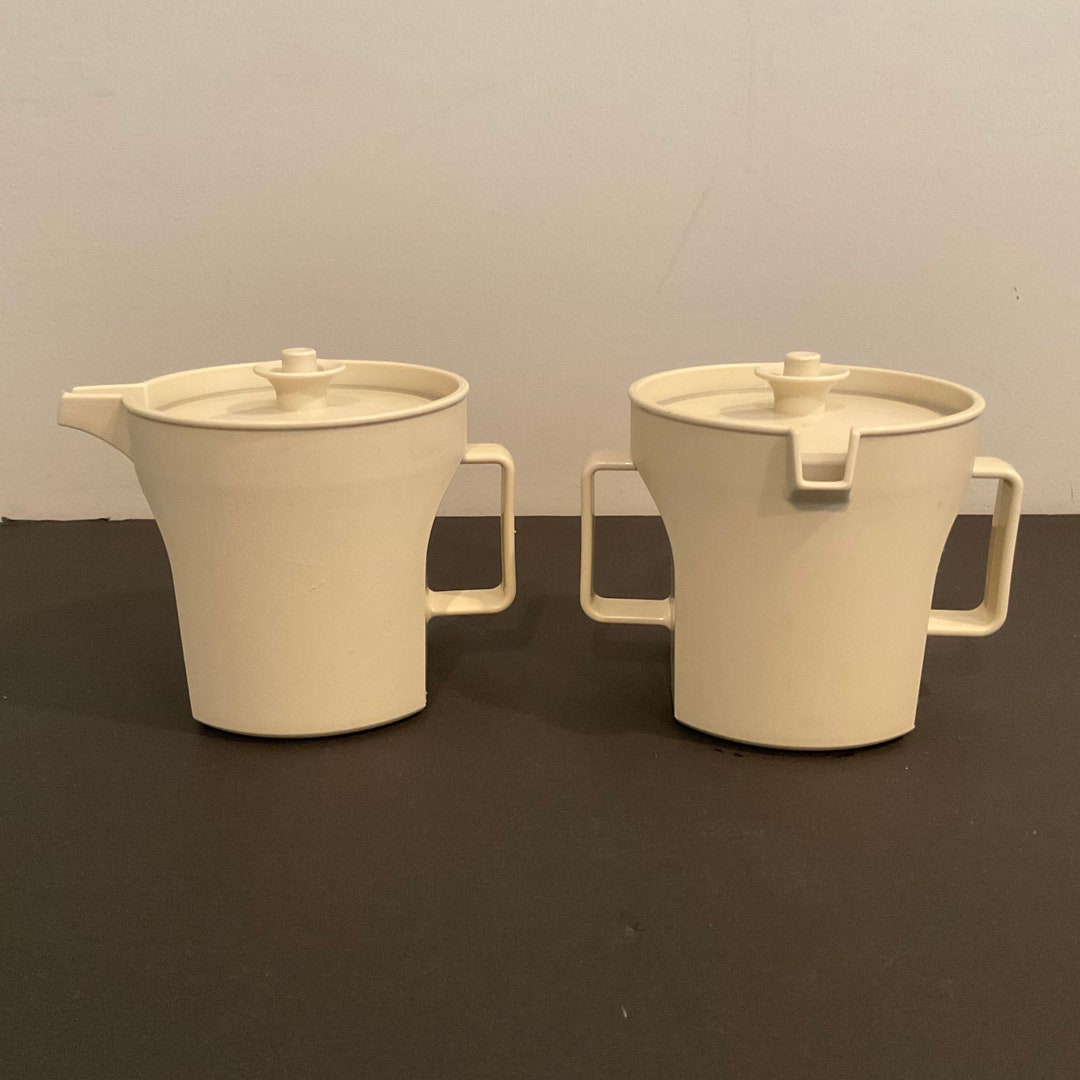 Vintage Beige Tupperware Cream and Sugar Set FREE SHIPPING Etsy