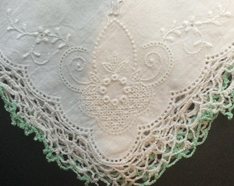 Four Vintage Handkerchiefs With Embroidery And Crocheted Edging Accessories/ Crafts FREE SHIPPING