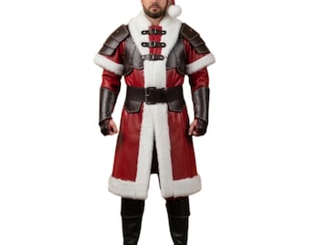 Può includere: Un costume da Babbo Natale rosso e marrone con finiture in finta pelliccia bianca. Il costume comprende un cappello da Babbo Natale, un'armatura per le spalle, una cintura e stivali neri. L'outfit ha uno stile fantasy medievale.