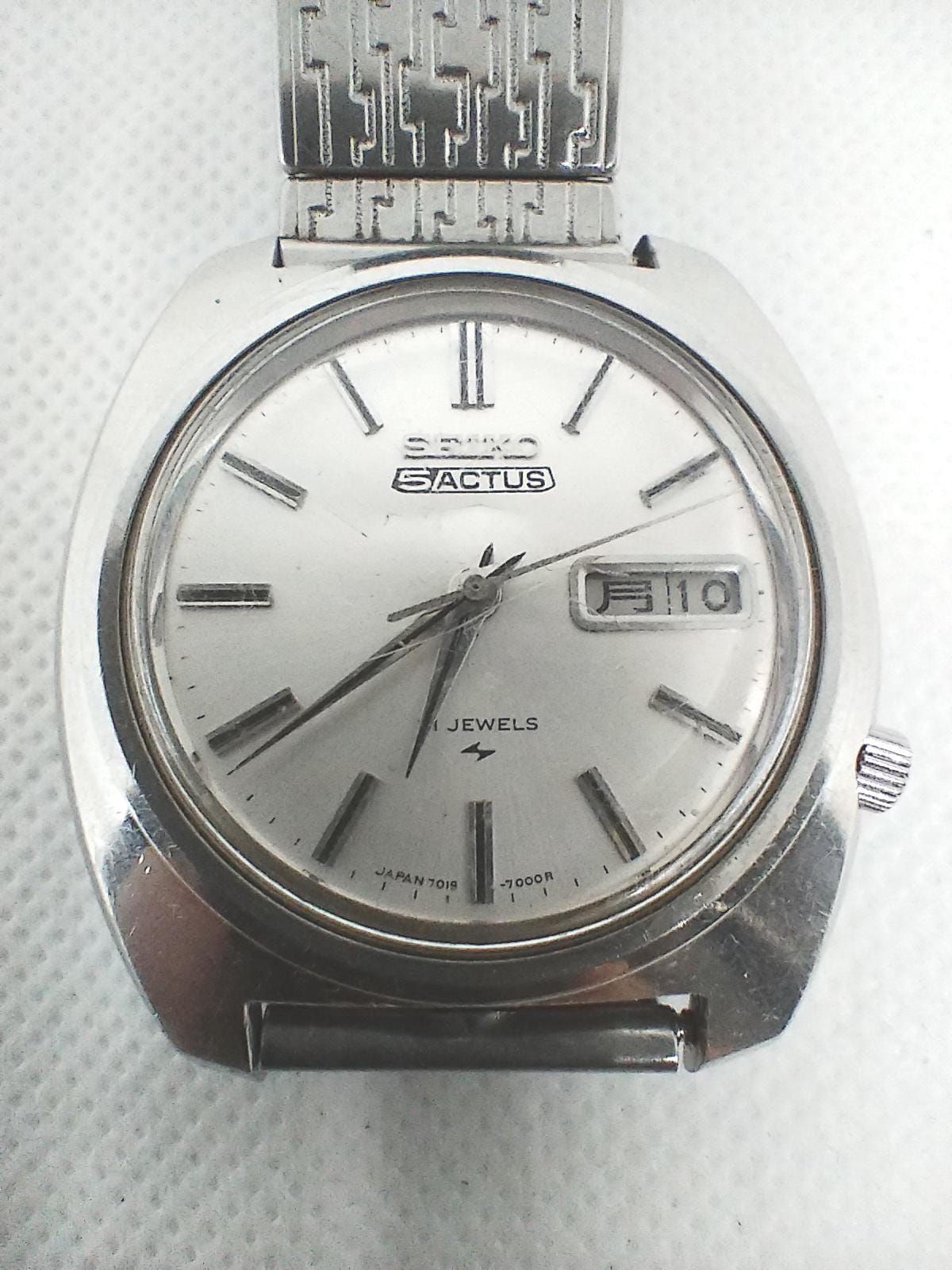 Vintage Men's Automatic Watch Seiko 5 Actus 7019-7000 21 Jewels