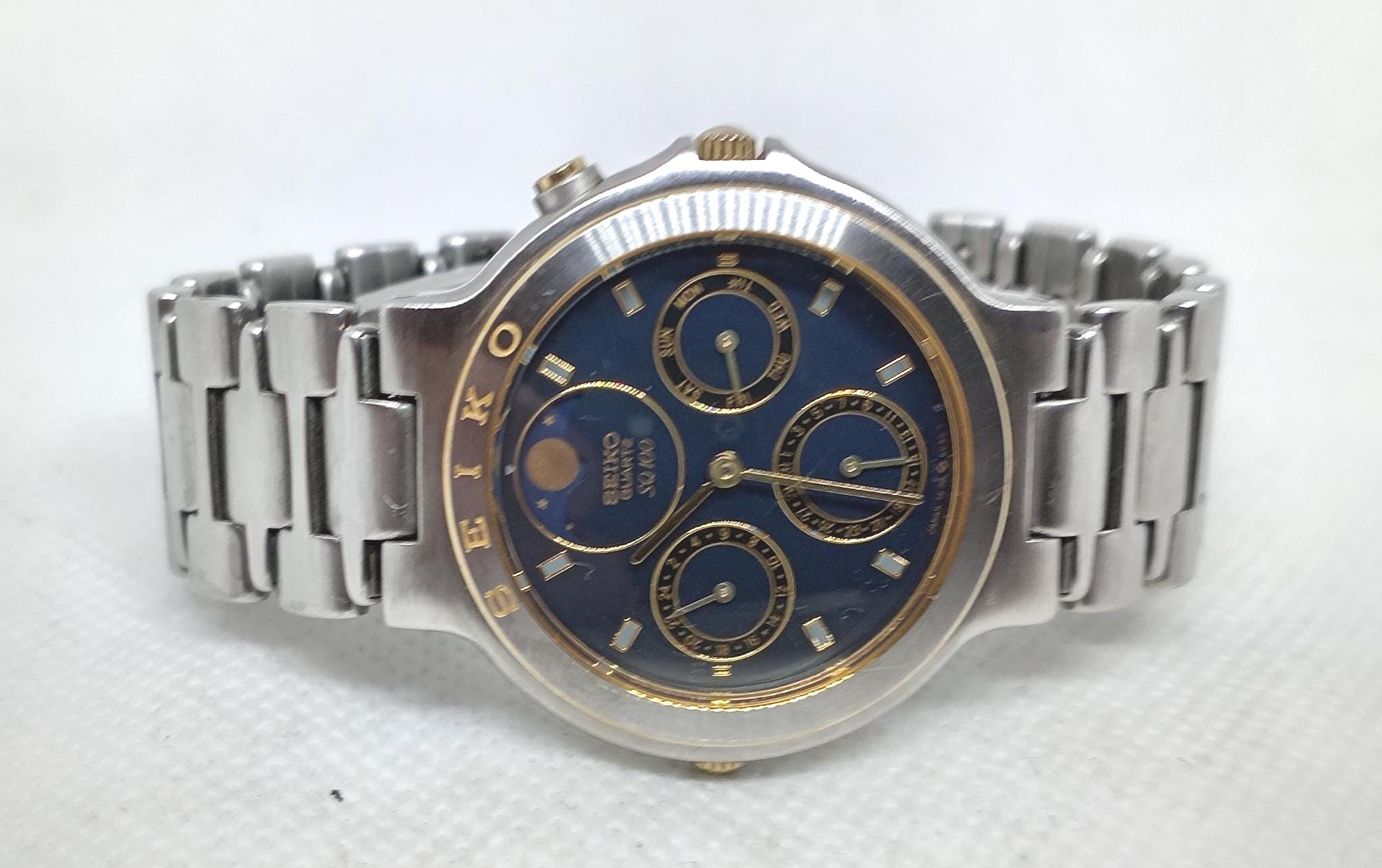 sei　11日迄 Vintage Seiko SQ100 Triple Calendar 7F38-6110 Japan 1987's. - Etsy