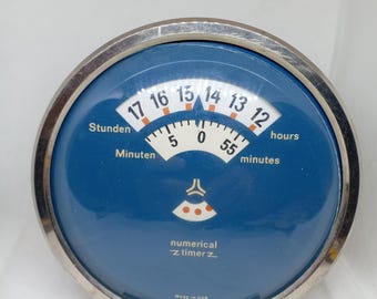 Vintage Jump Hour Uhr aus der DDR, 70er Jahre. Ersatz / Reparatur