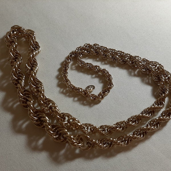 Vintage VENDOME Gold Tone Chain Necklace