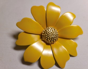 Vintage Yellow Enamel Flower Brooch