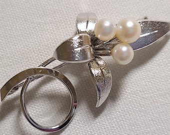 Broche/colgante de flores de plata de ley AVON vintage con perlas cultivadas