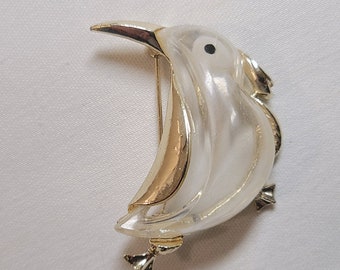 Vintage KiwI Bird Brooch, Lucite and Gold Tone