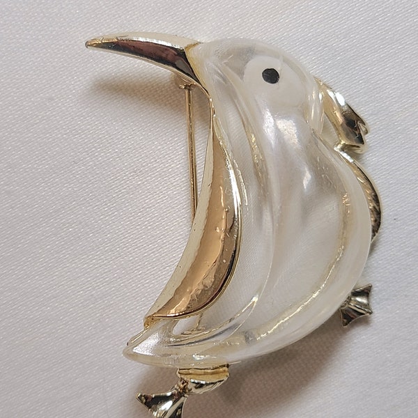 Vintage KiwI Bird Brooch, Lucite and Gold Tone