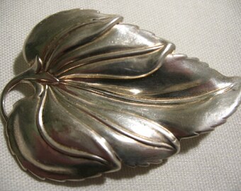 Vintage DANECRAFT Sterling Silver Leaf Brooch