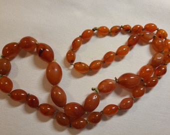 Vintage Carnelian Graduated Beaded Necklace for Re-Stringing