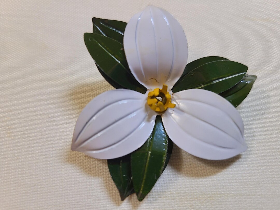 Trillium Inlay Vintage Enamel Trillium Brooch - Etsy