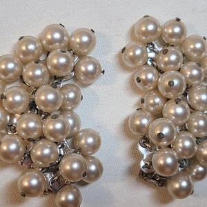 Vintage Faux Pearl Cluster Ear Clips