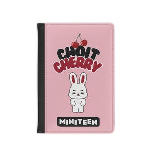 セブチ　ジュン　FOLLOW THE CITY パスポートケース IDカード Seventeen Passport Cover - Etsy