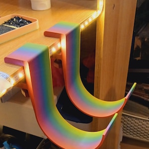 Diamond painting table clamps