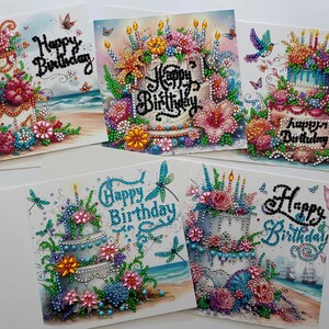 Handgefertigte Diamond Painting Happy Birthday - Geburtstagskarte mit Umschlag, Torten