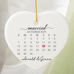 Personalized Married Calendar Date Ceramic Ornament,Married Ornament Hanging Gift,Wedding Date Anniversary Ornament,Wedding Gift,Mr&Mrs Gift