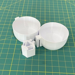 White Yarn Holder, Bowls and Clip, Complete Set, Passap E6000 Knitting Machine, 3 Piece Set, machine knitting replacement part