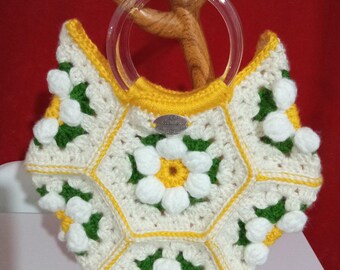 White flower crochet bag - hand-knitted