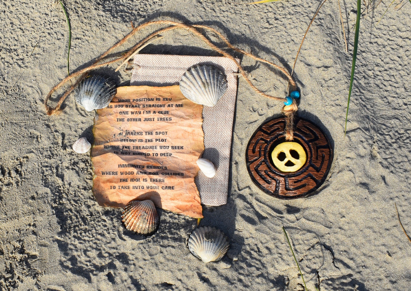 Survivor Season 18 Tocantins Hidden Immunity Idol Prop Replica  Etsy