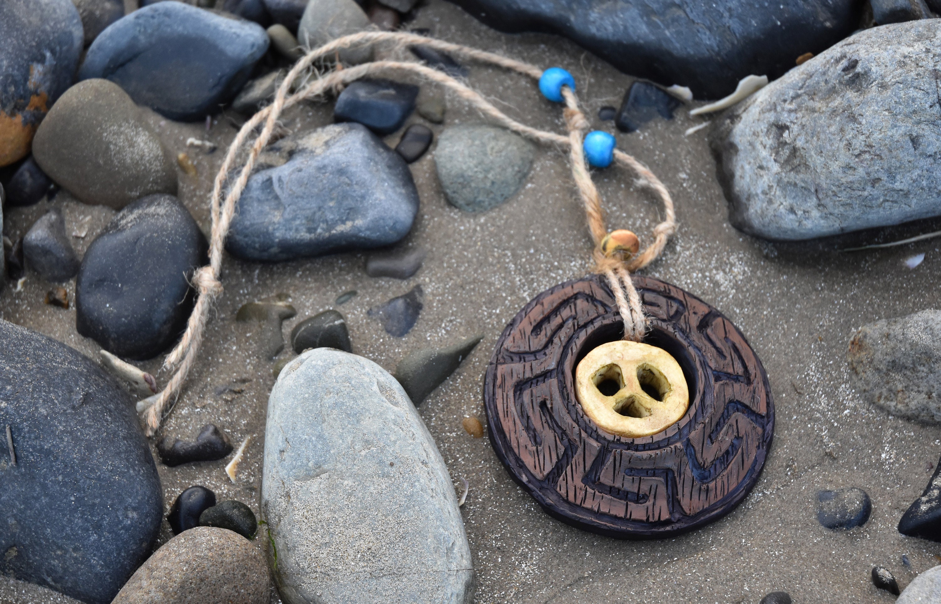 Survivor Hidden Immunity Idol Prop Replica Free Shipping Etsy