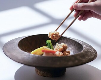 Minimalist Japanese Mukōzuke Black Gold Crystal Warp Bowl with Wide Flange Rim | Mino Ware, Sleek Wabi-Sabi Dinnerware [Pre-Order]