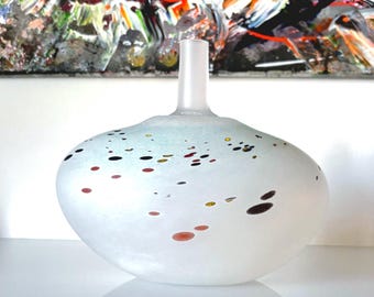 Bertil Vallien, Limited Edition Kosta Boda Art Glass Vase – SIBYART, Frosted White, Multicolor Inclusions
