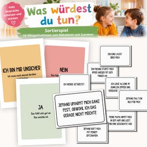 Könnte beinhalten: Ein Sortierspiel mit dem Titel Was würdest du tun? bestehend aus 64 Karten mit deutschem Text zu Alltagssituationen. Die Karten enthalten Sätze wie Ich bin mir unsicher, Nein, Ja und Jemand umarmt mich ganz fest, obwohl ich das gerade nicht möchte.