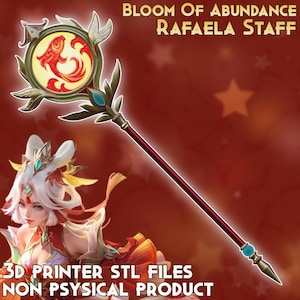 Può includere: Un bastone con una testa circolare con un disegno di pesce rosso, circondato da accenti dorati e verdi. Il bastone ha un'asta bordeaux con dettagli turchese e dorati. Il testo in alto recita "BLOOM OF ABUNDANCE RAFAELA STAFF". Il testo in basso recita "3D PRINTER STL FILES NON PHYSICAL PRODUCT".