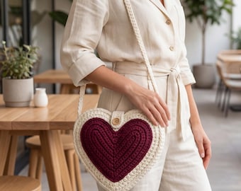 Heart Crochet Bag Pattern, Mini Crossbody Purse (PDF Pattern)