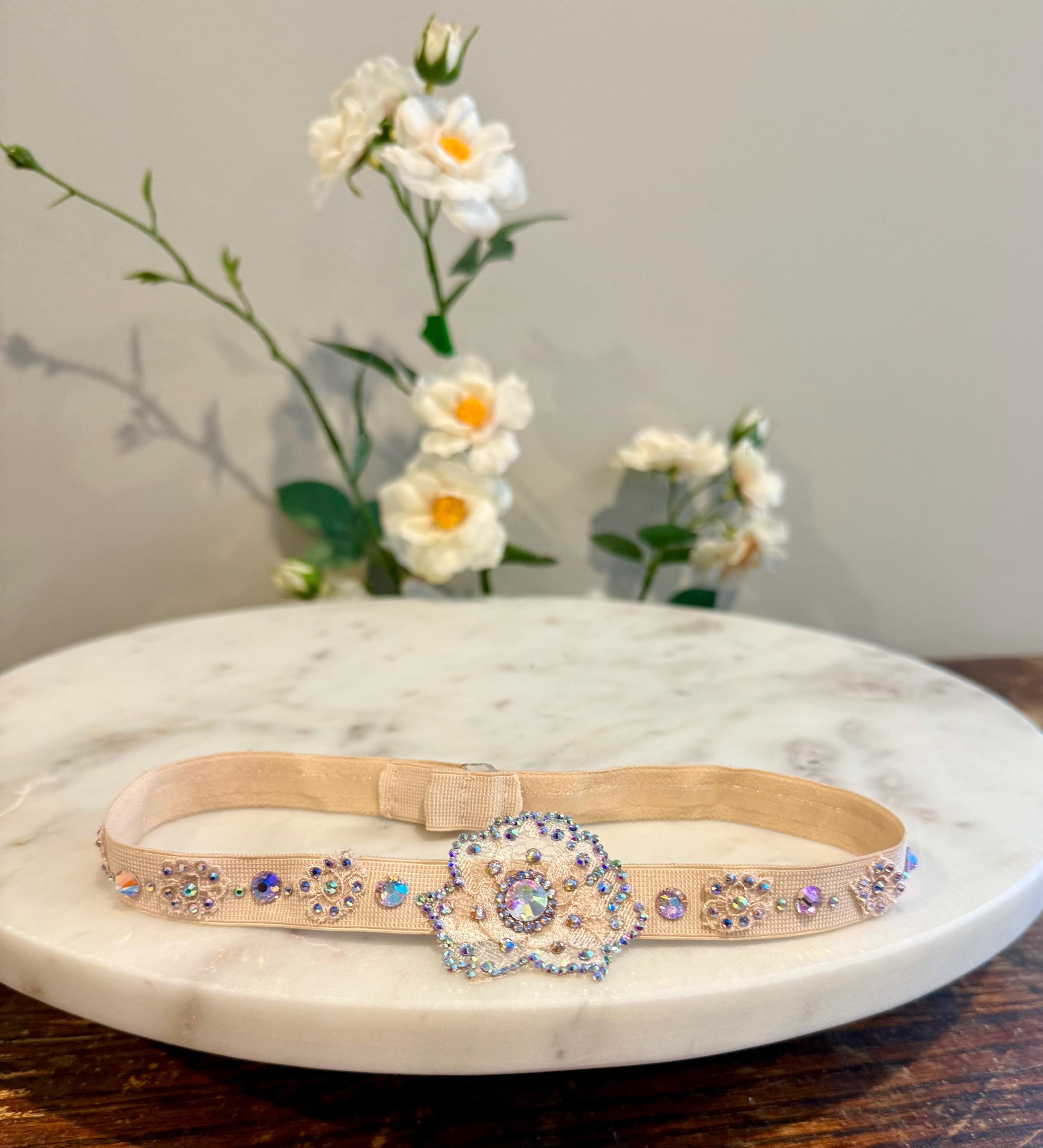 vintage garter belts for sale Women's Vintage Garter Belts for sale main image 1