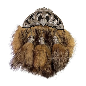 Premium Handmade Scottish Kilt Sporran – Real Coyote Fur & Leather – Full Dress – Includes Chain Strap Sporran Belt