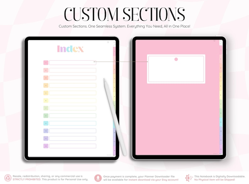 以下が含まれることがあります： CUSTOM SECTIONSおよびIndexというテキストが表示されたプランナーインターフェースを持つ2台のデジタルタブレット。左側の画面には虹色のタブが付いたリストが表示され、右側の画面には白い長方形の枠があるピンク色のページとスタイラスペンが表示されています。