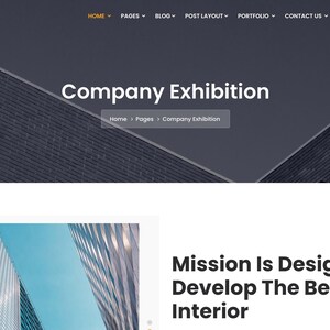 以下が含まれることがあります： 金と白のロゴで「INTERA」という会社名が特徴のウェブサイトデザイン。ヘッダーにはナビゲーションリンクとコールトゥアクションボタンが含まれています。メインコンテンツには「Company Exhibition」と「Mission Is Design & Develop The Best Interior」というテキストが表示されています。