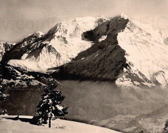 Unused Vintage French Postcard - Snow Covered Mountains