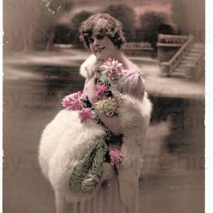 Old French New Year Postcard - Woman with Furs