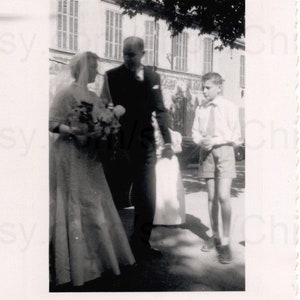 Foto francesa antigua: Aquí viene la novia