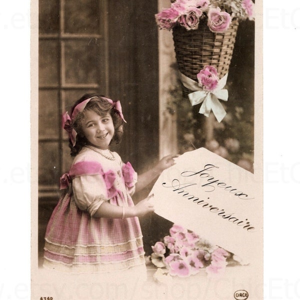 Postal francesa vintage - Niña en vestido rosa