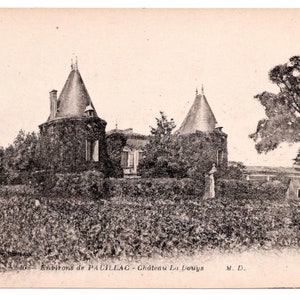 Unused French Vintage Postcard - Château La Douys, Pauillac, France
