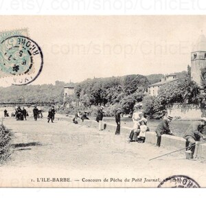 French Postcard c.1905 - Fishing Contest in Île Barbe, Rhône, France