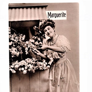 French Antique Postcard - Woman with Flowers (Marguerite)