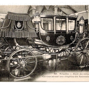 Old French Postcard c.1911 - Musée de Voitures, Versailles, France