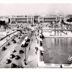 Unused Vintage Paris Postcard - Place de la Concorde