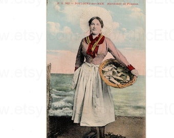 Unused Antique Postcard - The Fish Seller, Boulogne-Sur-Mer, France