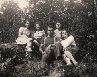 French 1940's Photo - Man and Four Women Sat Amongst Trees